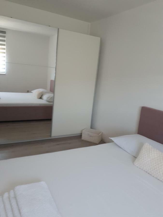 Apartment Jole 1 Trogir Ngoại thất bức ảnh